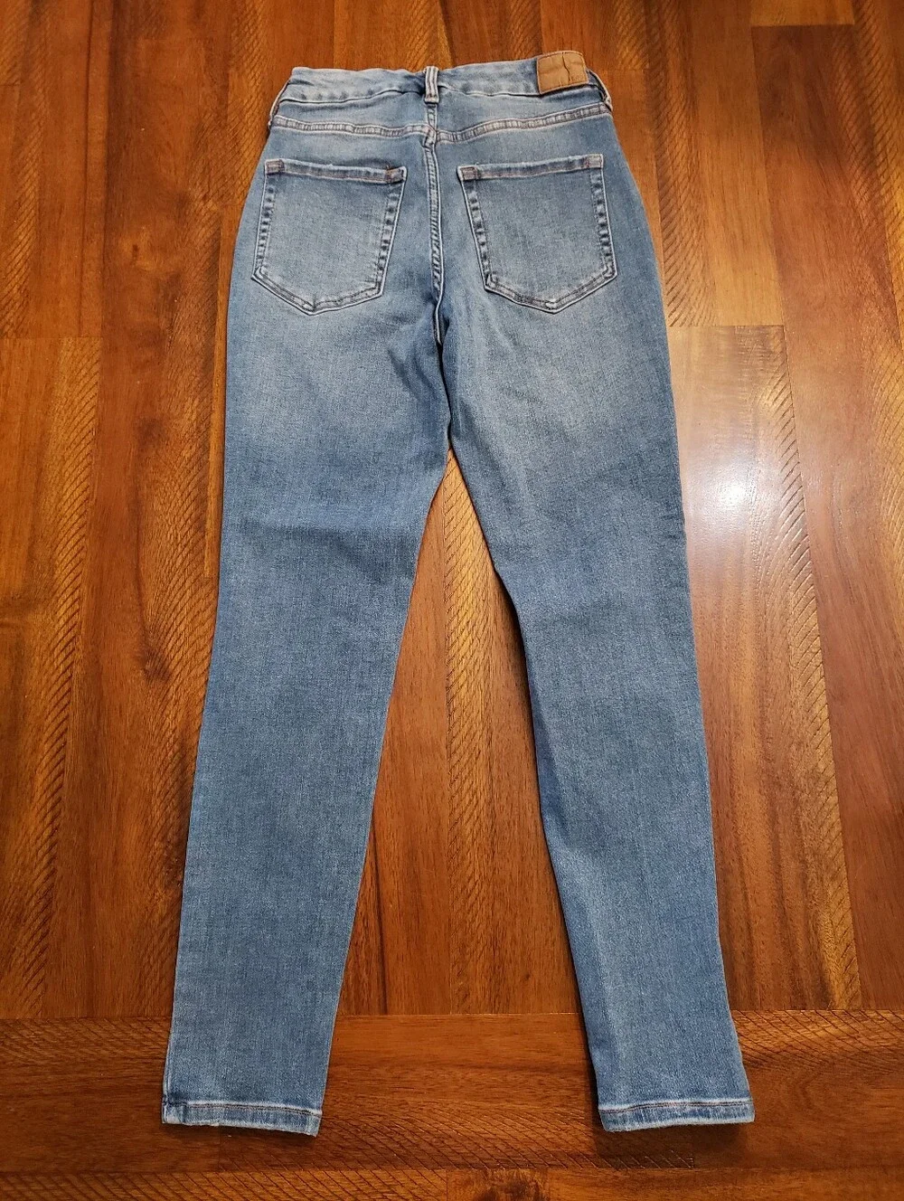 Aeropostale High Rise Curvy Jeans